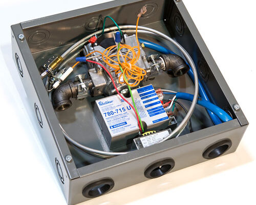 Part Number: EIS/EIS-LP
Pilot: Non-Standing Pilot
On-Demand System: Pilot On-Demand System
Power: 24V Electronic Ignition
Design: In-Wall Design
Assembly: 6’-10’ Pilot Assembly
Operations: On/Off Operations ONLY
Max Inlet 14” W.C.
Valve: Valve Temp Rating 175°
NG: (NG) 3”-7” W.C. 200,000 BTU’s
LP: (LP) 8”-14” W.C. 110,000 BTU’s
Valve Breakdown